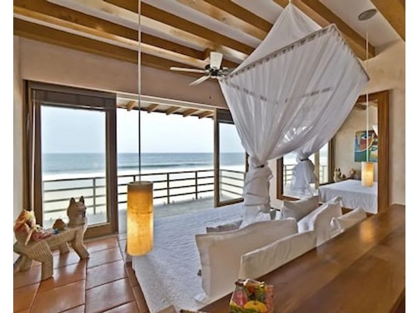 Marea Beachfront Villas