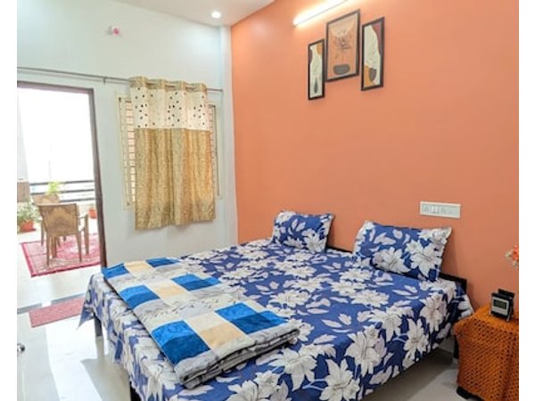 Krishnaalay Guest House