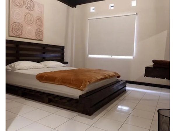 RedDoorz At Home 33 Bandung