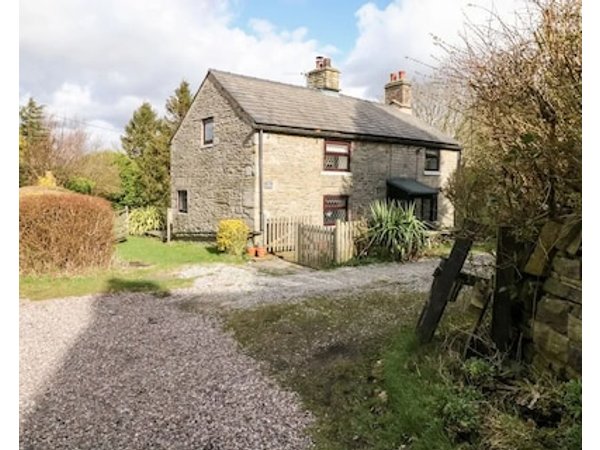 The Cottage Pet Friendly With Open Fire In Glossop Ref 15706