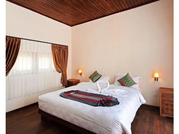 Kabeh Jati Garden Villa & Restaurant