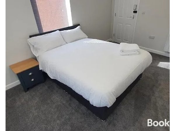 APARTMENT in BARNSLEY CENTRAL
