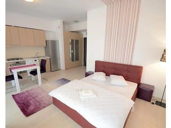 Uptown Residence Apartments