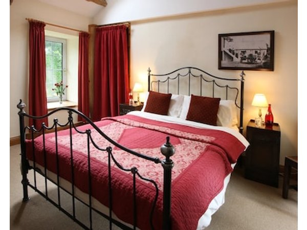 Swansea Valley Holiday Cottages