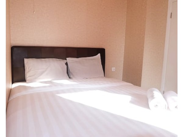 Good 2Br Apartment At Green Pramuka City By Travelio