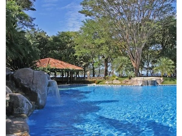 CC Beach Front Papagayo All Inclusive