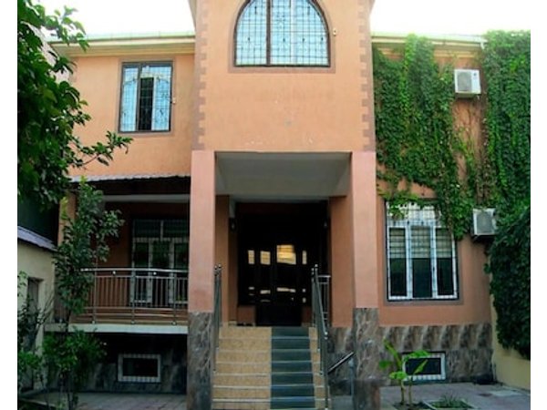 Orom hostel