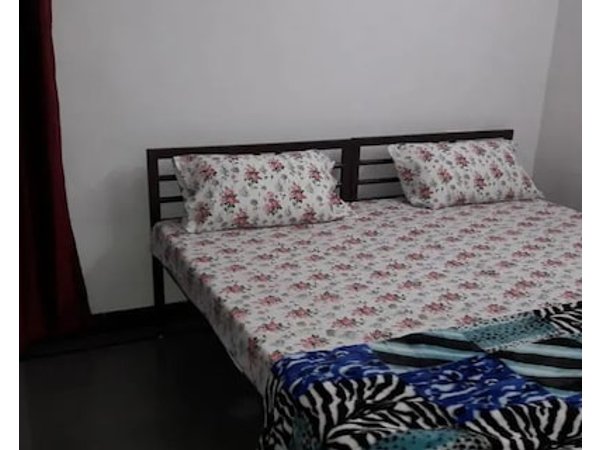 Nandini Paying Guest House