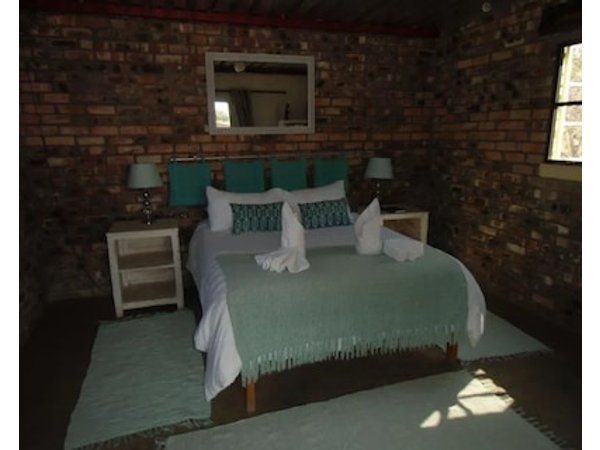 Ann's Lodge & Camping