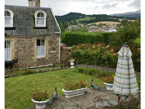 Leven House