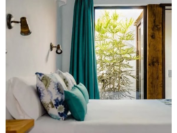Kamezi Boutique Villas