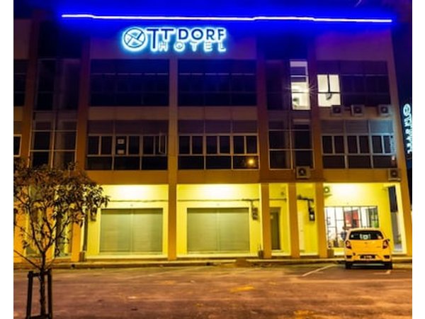 TT Dorf Hotel Matang