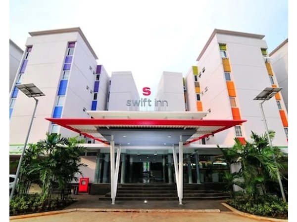 Swift Inn Aeropolis Airport
