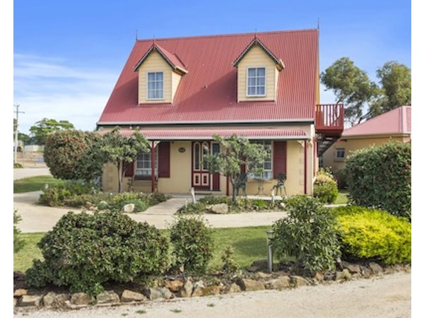 Swansea Cottages & Lodge Suites