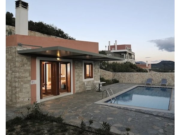 Karayiannis Villas
