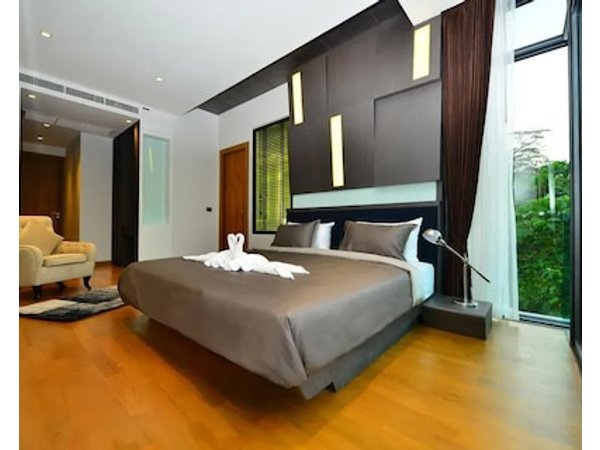 Bukit Pool Villas