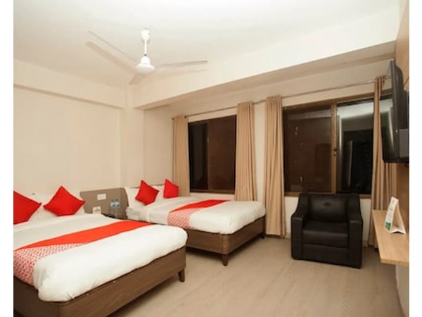 OYO 626 Hotel Himchuli