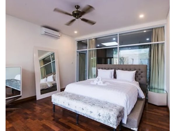 The Daha Luxury Villas