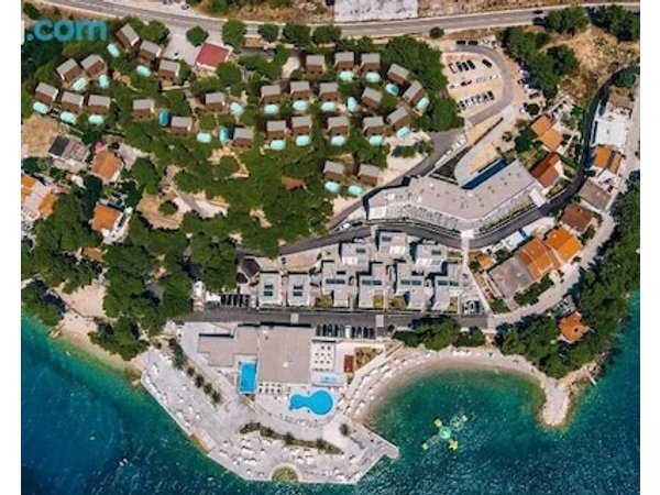 MORENIA Park Villas