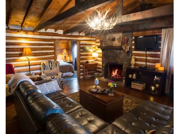 Lake Front Secluded Log Cabin! Gypsy Dellyour Perfect Vacation Hideaway