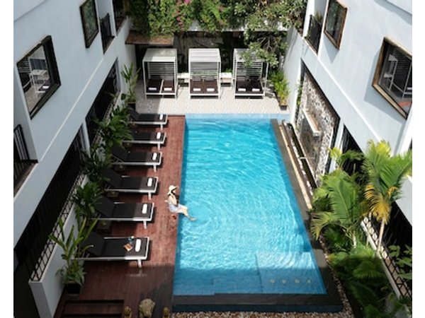 The Calm Oasis
