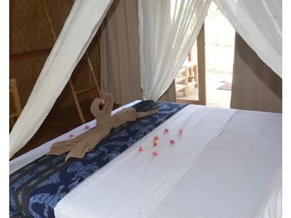 Bambu Cottages
