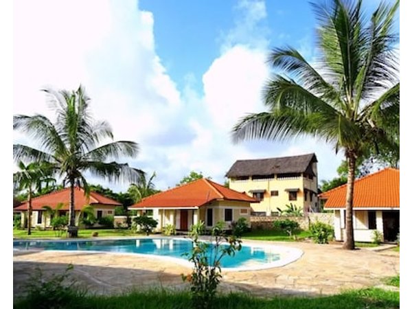 Doric Cottages Diani
