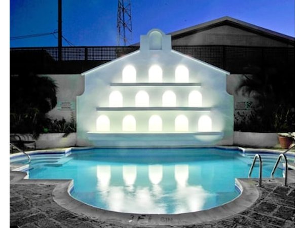 Island Inn All Inclusive Hotel