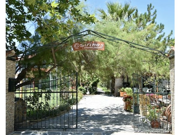 Oneiro Zois villas