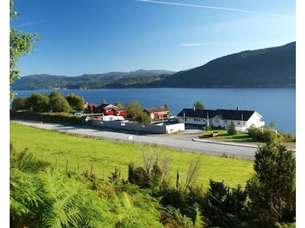 Langenuen Motel & Camping