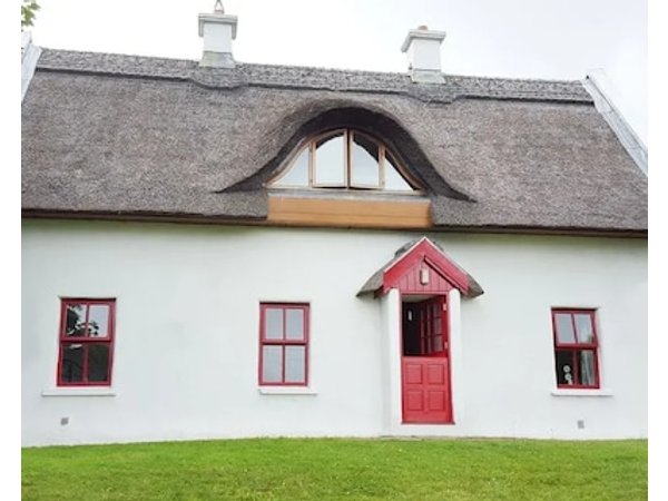 Donegal Thatched Cottage