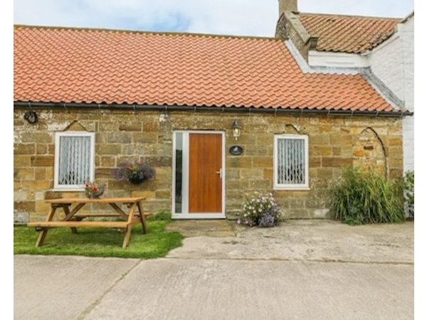 Milton Cottage - Two Bedroom Cottage Sleeps 4