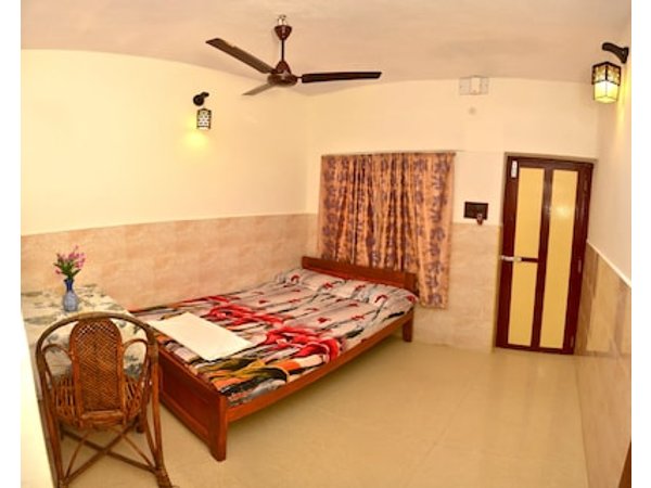 Rajalakshmi Guesthouse