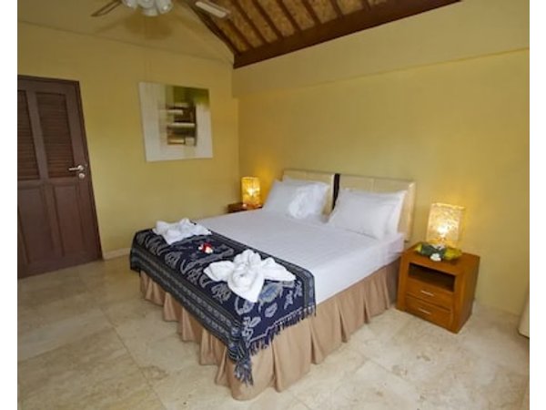 Bayshore Villas Candi Dasa