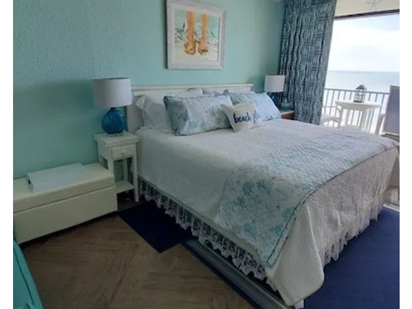 Sand Dunes Tower Suites and Villas
