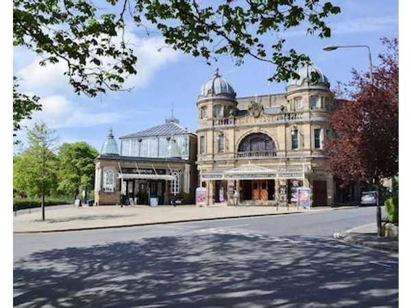 2 Bedroom Accommodation In Buxton