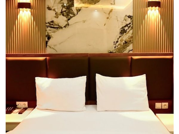 Lizbonia Suit Otel
