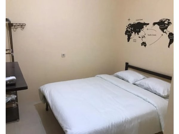 Super OYO 2034 Eden Guest House