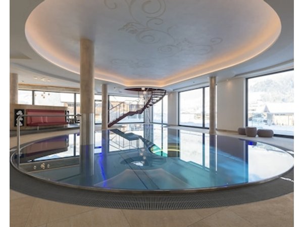 Das Schiff in den Bergen