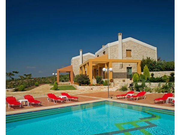 Enastron Villas