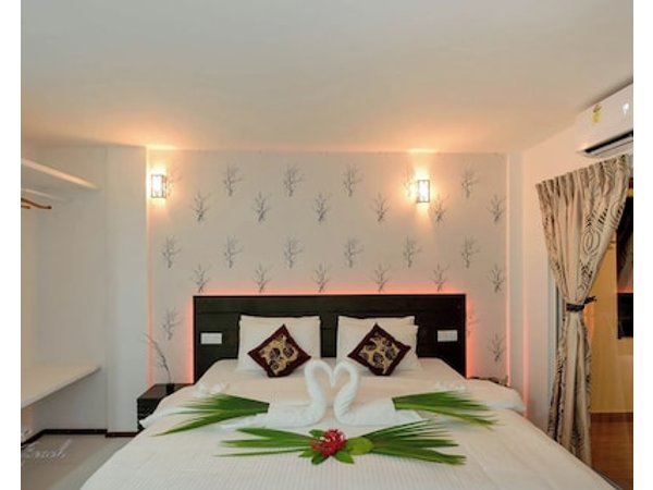 Crown Beach Villas Bikini Beach