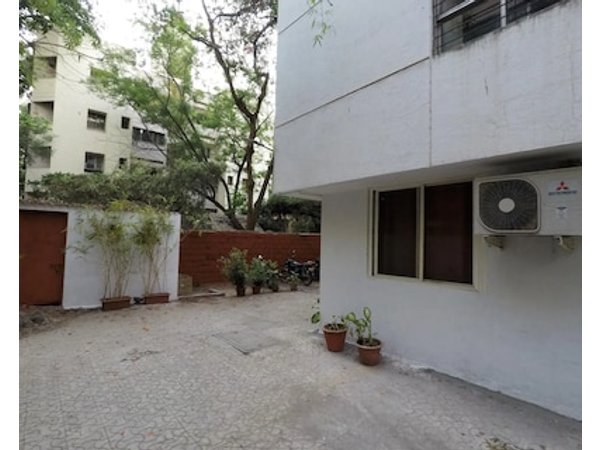 Apple Tree Apartments