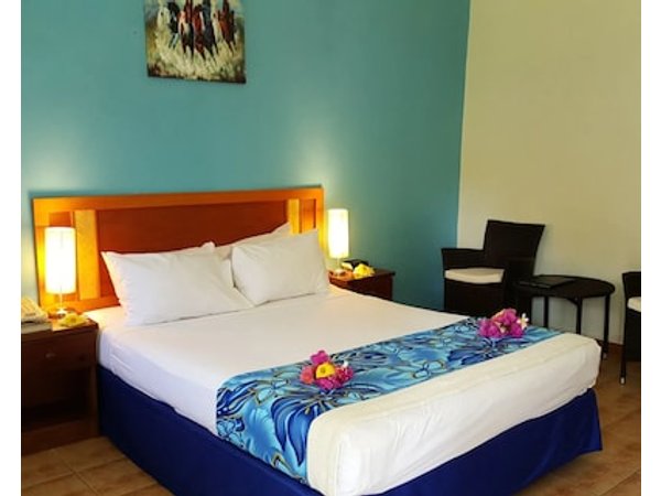 Hexagon International Hotel Villas & Spa