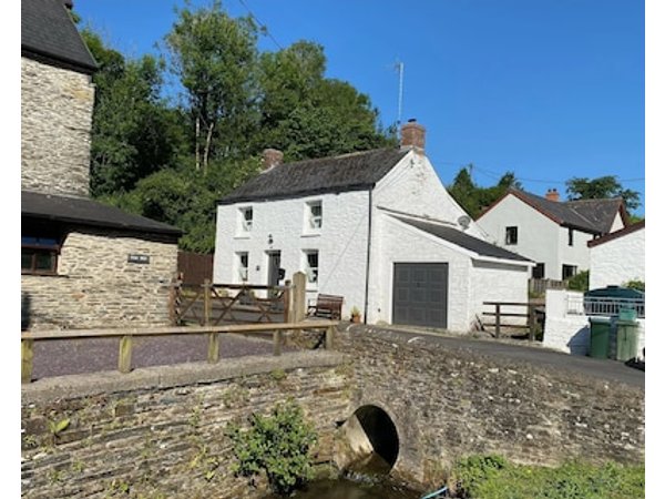 Star Mill Cottage Pet Friendly In Cardigan Ref 13722