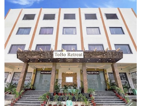 Hotel Grand Retreat - Vrindavan Central