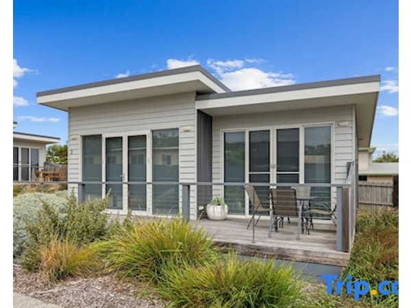 Eastern Reef Villas