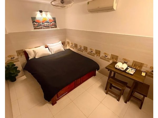 ấm iu Hotel