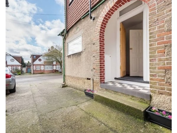 The Bluebird - One Bedroom Apartment in Watford