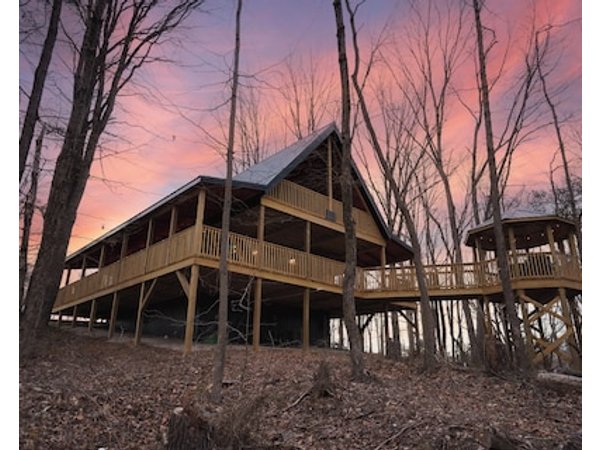 Margaritahills is the perfect getaway for two couples where rustic elegance meets modern comfort.