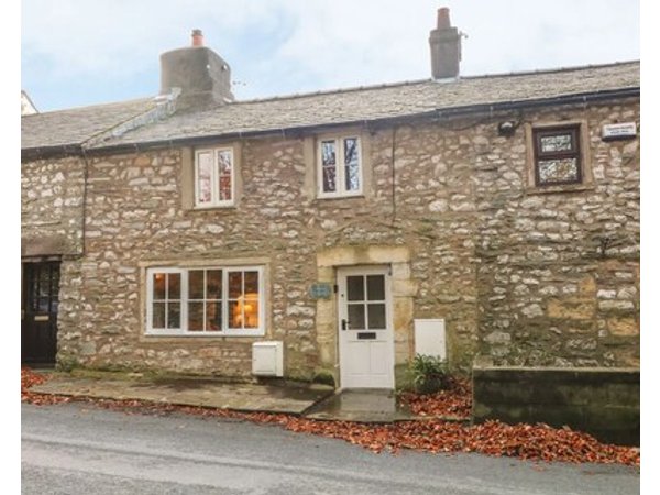 2 Storrs Cottages